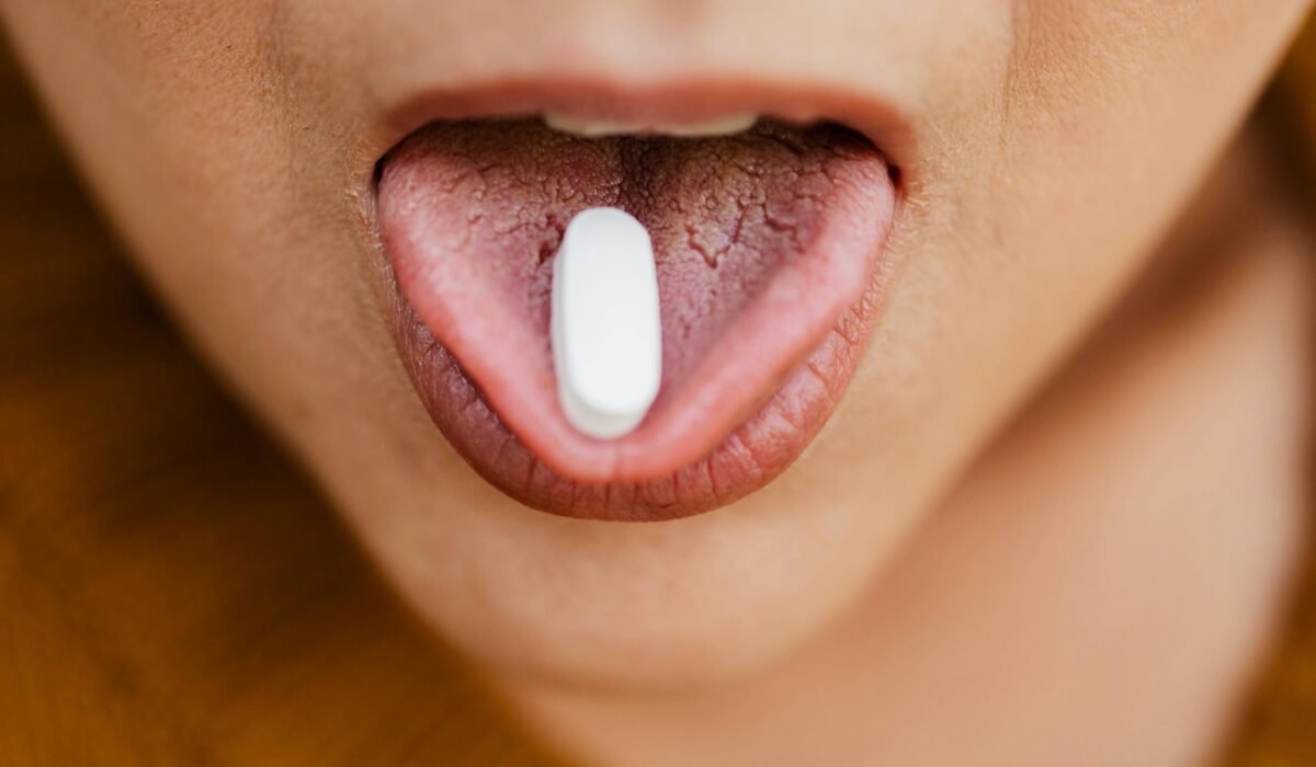 Best Probiotic Supplement for Oral Health — Best Oral Probiotic Supplements: Top Picks for 2024 — Photo by www.kaboompics.com on Pexels